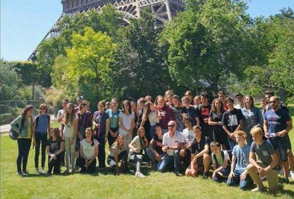 Le Progrès - Accueil à l'Assemblée Nationale de jeunes Mornantais