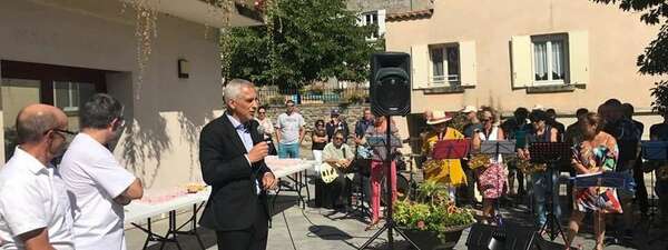 #Soucieu-en-Jarrest - Fête de la pêche de vigne