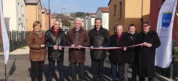 #Communay - Inauguration de nouveaux logements à caractère social