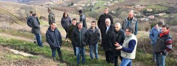 #Chabanière #Beaujolais - Rencontre d'agriculteurs sur la sortie programmée du glyphosate