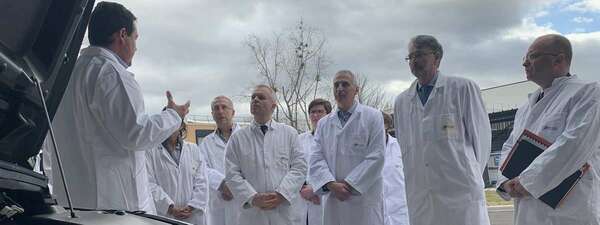 #Solaize - Visite d'IFPEN en présence de François de Rugy