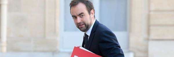 [Tribune] - Le Figaro - Retisser le lien avec les territoires