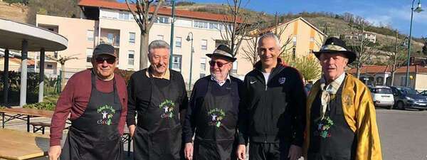 #Condrieu - Randonnée de la Confrérie du Vin et de la Rigotte de Condrieu