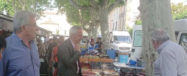 #Saint-Symphorien-d'Ozon - Visite sur le marché