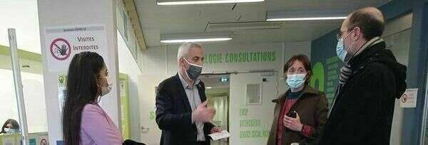 #Givors - Visite du centre de vaccination Covid-19