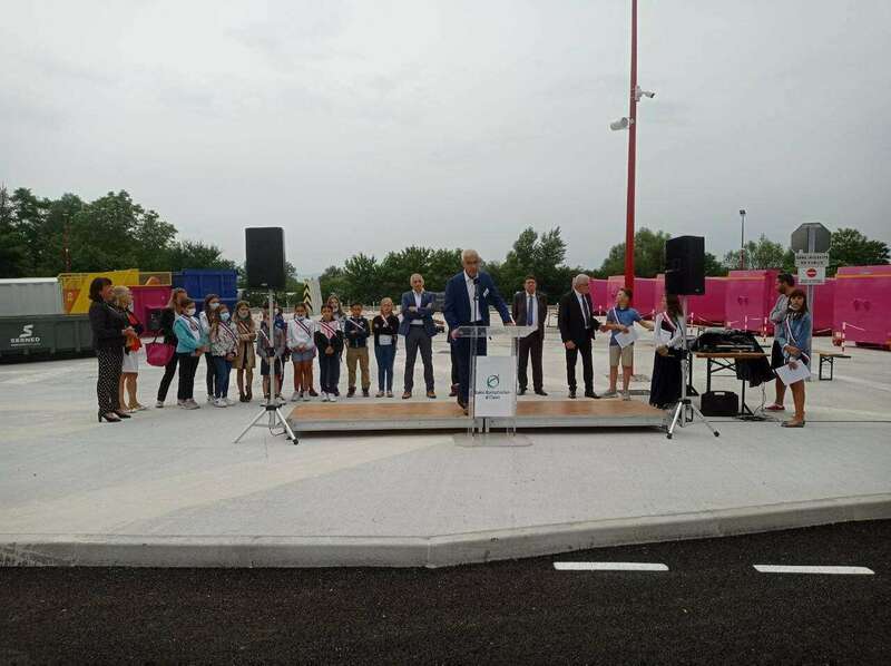 210687596_898101467435477_7802046625991488379_n