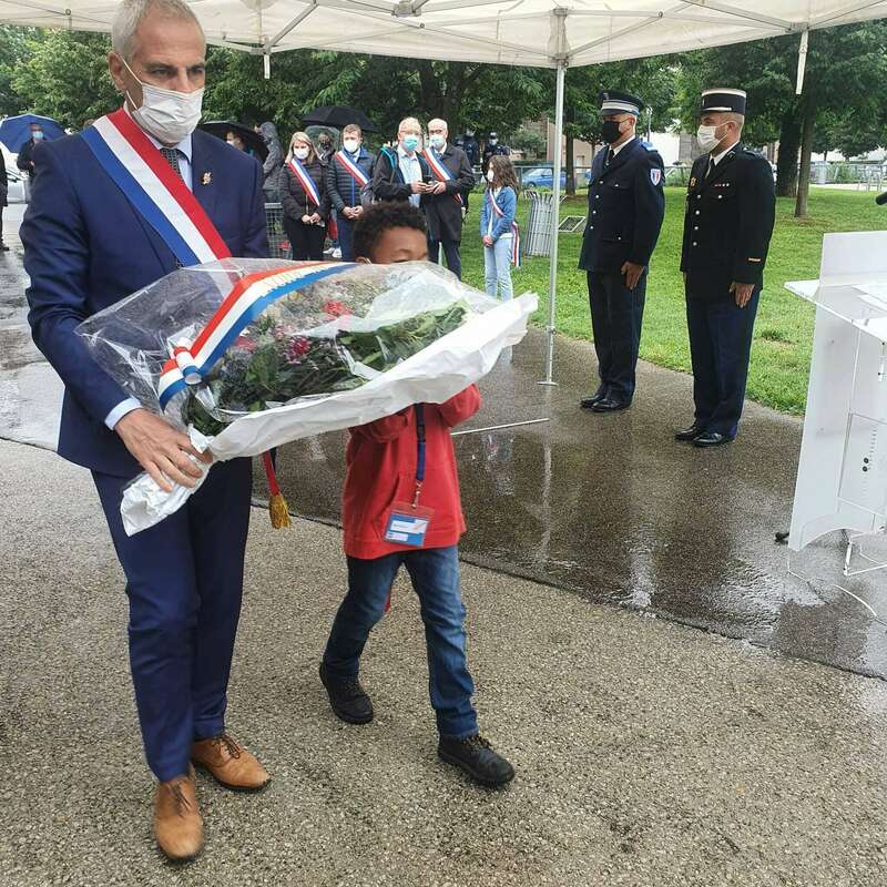 217034388_904108440168113_9067371309532761057_n