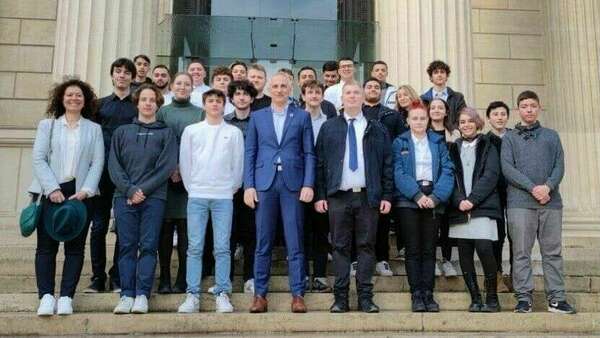 Visite du Conseil de la Vie Lycéenne du lycée Aragon-Picasso