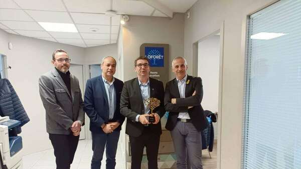 #Givors Inauguration de la nouvelle agence immobilière Laforêt