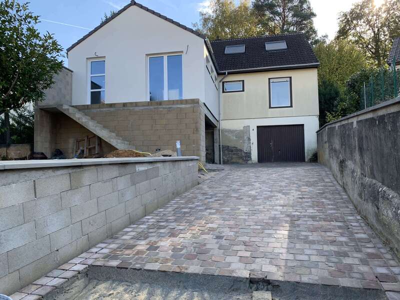 img_000520190517-1980316-rgu40c