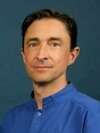 Docteur Antoine Goddefroy, chirurgien-dentiste implantologue à Bois-Guillaume (Rouen), spécialiste des implants dentaires