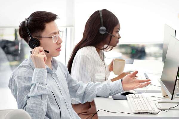 Enquête Assurance : Fin du démarchage téléphonique : l’IA, nouvelle frontière ou miroir aux alouettes pour les courtiers en assurance ?