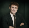 Portrait professionnel dHadrien Braud-Mussi fondateur expert en conseil haut de gamme