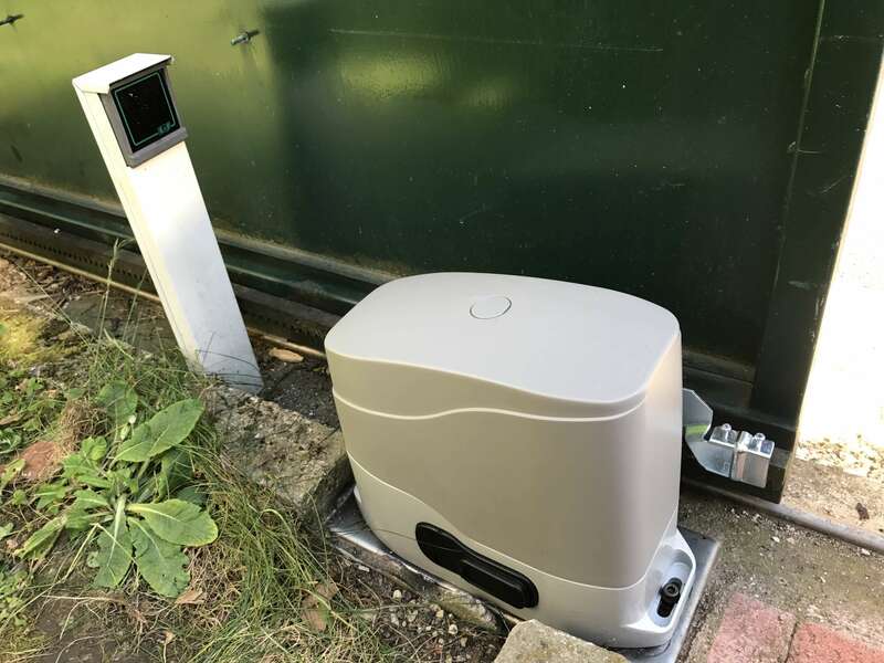 dde50579-410a-4f35-a28c-f991bce5b7ea20220809-1921702-16q68rh