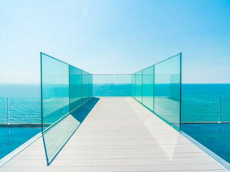 Garde-corps en VERRE trempé