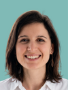 Portrait professionnel d'Ingrid souriante