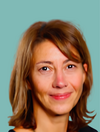 Portrait professionnel d'Ingrid souriante