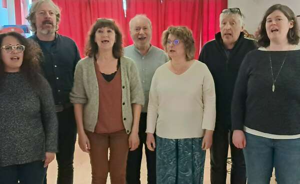 Peut-on apprendre à chanter à tout âge ? La réponse est oui !