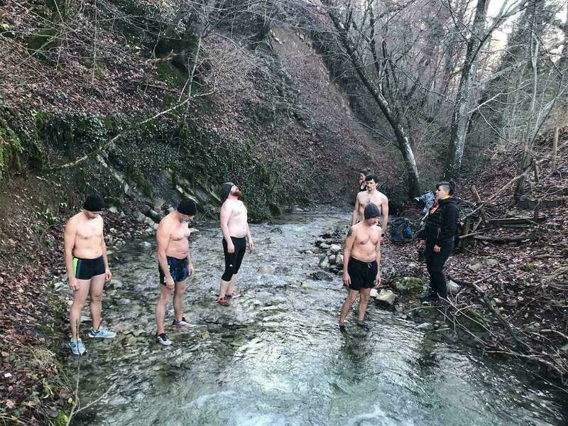 ecae2961-8ac5-4bde-8863-f5c59024c743