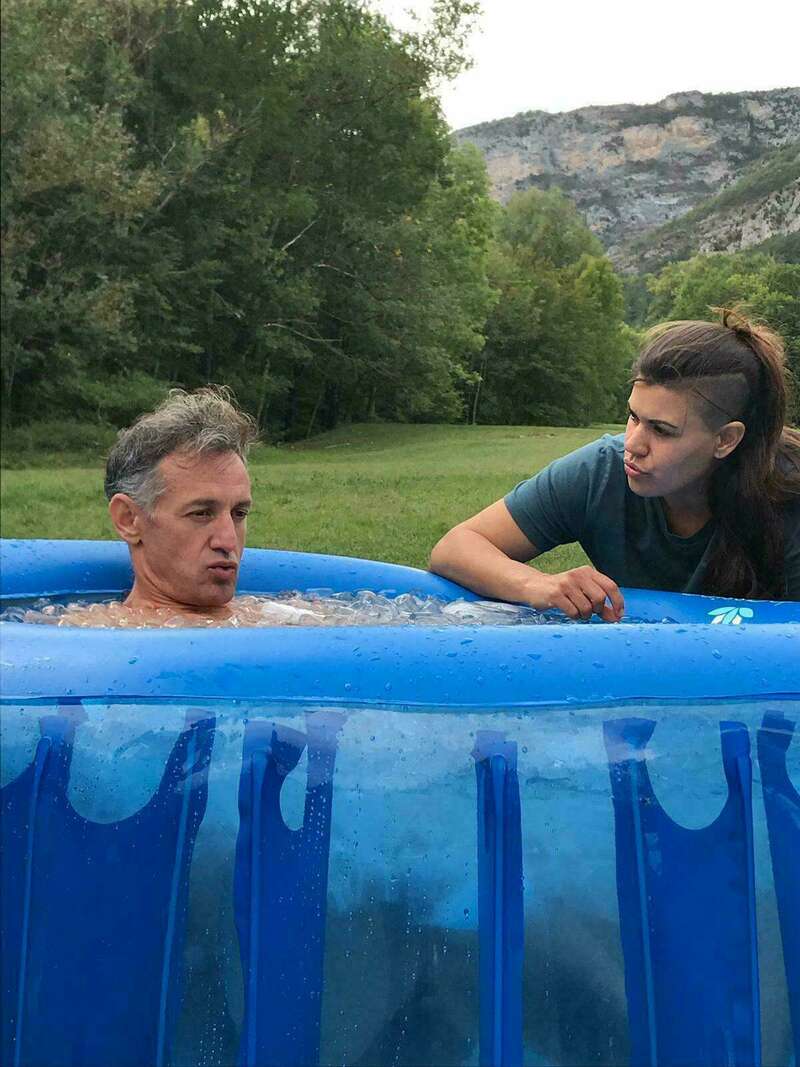 234dc9a9-04c5-49e2-b281-913c85638808