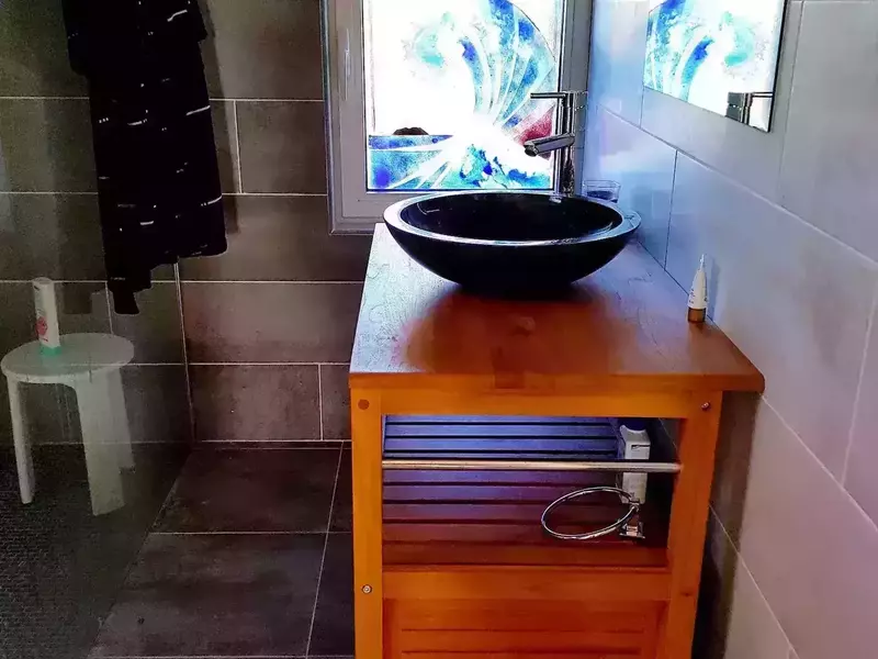 33b1d7ea-b472-4f25-b211-5e3ca5633861