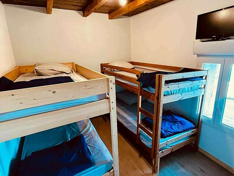 3b5ba653-5c6e-4947-a8c4-4a3e660ecc0a