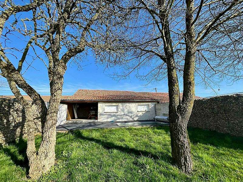 6c8f3a11-ffac-427e-b403-b05651f9222f