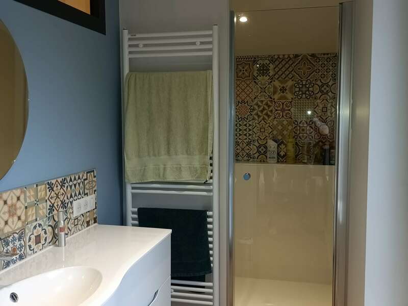 img_20240404_102404_207