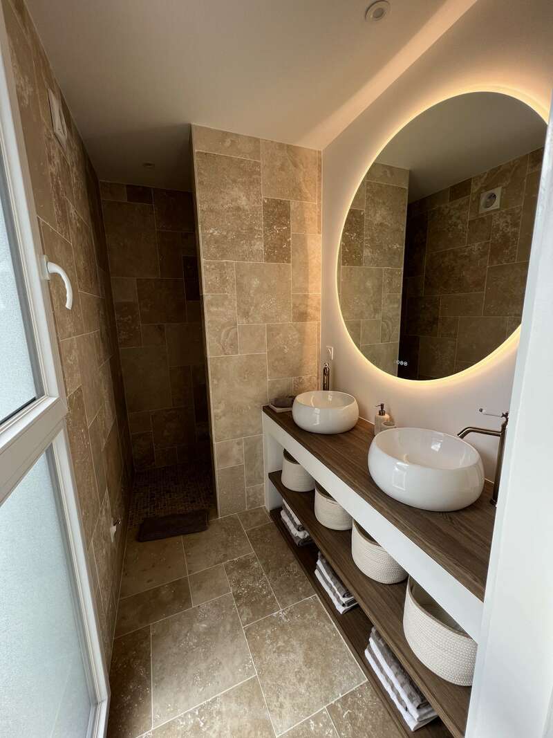 img_175420241015-1314721-sv885m