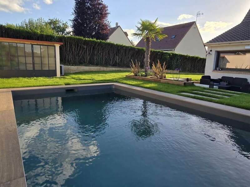 90b78b4d-9c64-44e9-8f74-ac1c1e4996bb