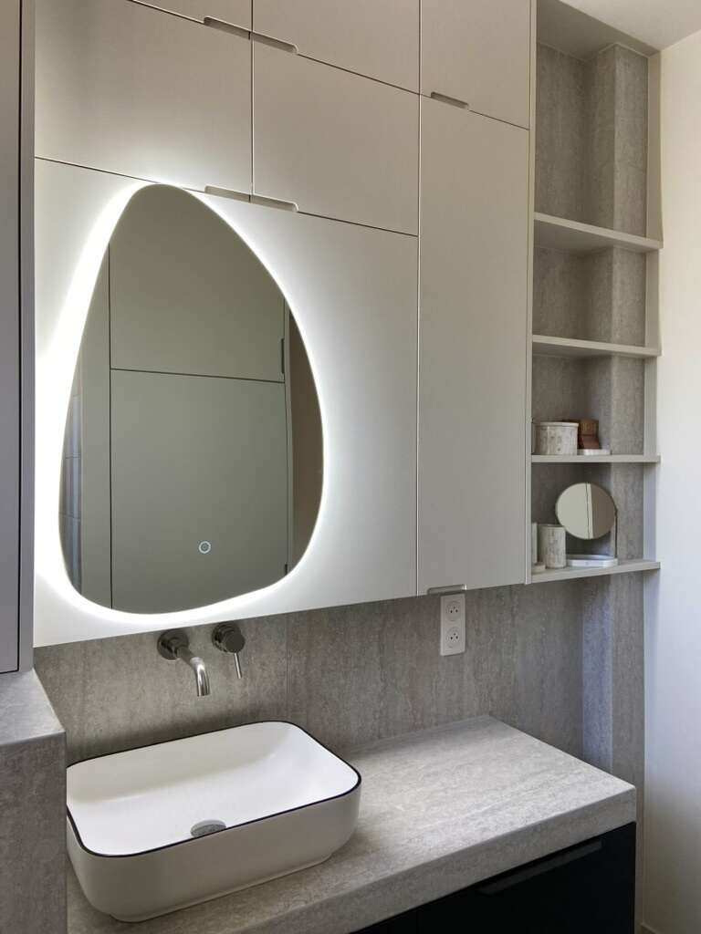 b7f173ac-cc39-4bc8-b456-591aa12cc298_1_105_c