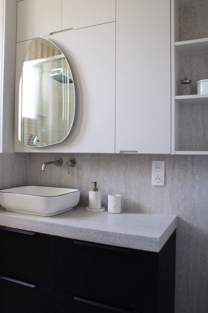 b6c5eed8-0a9c-4860-b081-29365427a764_1_105_c