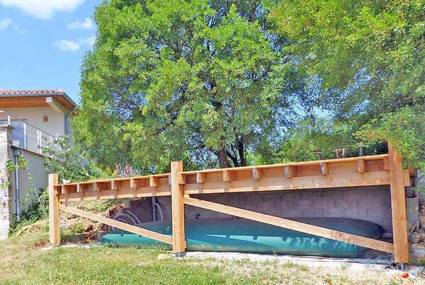 Comparatif : citerne souple ou rigide, laquelle choisir pour la récupération d’eau de pluie ?
