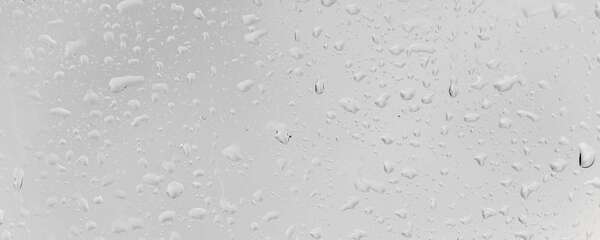 Nouveau décret eau de pluie 2026 : ce qui change pour le lavage du linge et les usages domestiques