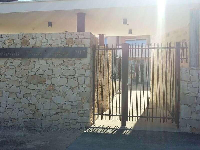 pm4uqoamvh_1602602793