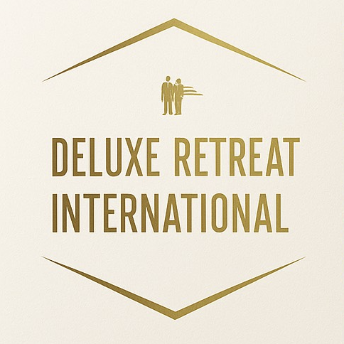 Logo Deluxe Retreat International