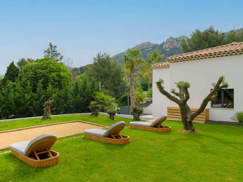 barnes_-_2_route_pierre_imbert_-_cassis-10