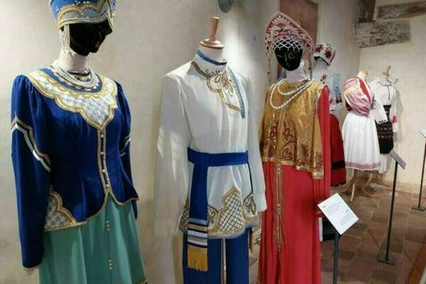 Montoire : le musée des Costumes et Parures du Monde
