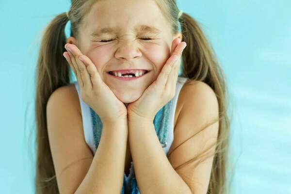Pourquoi soigner les dents de lait des enfants ?