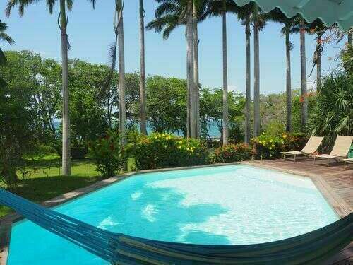 villa_courbet_hamac_et_piscine_et_sa_vue20220801-2143456-16itxjh