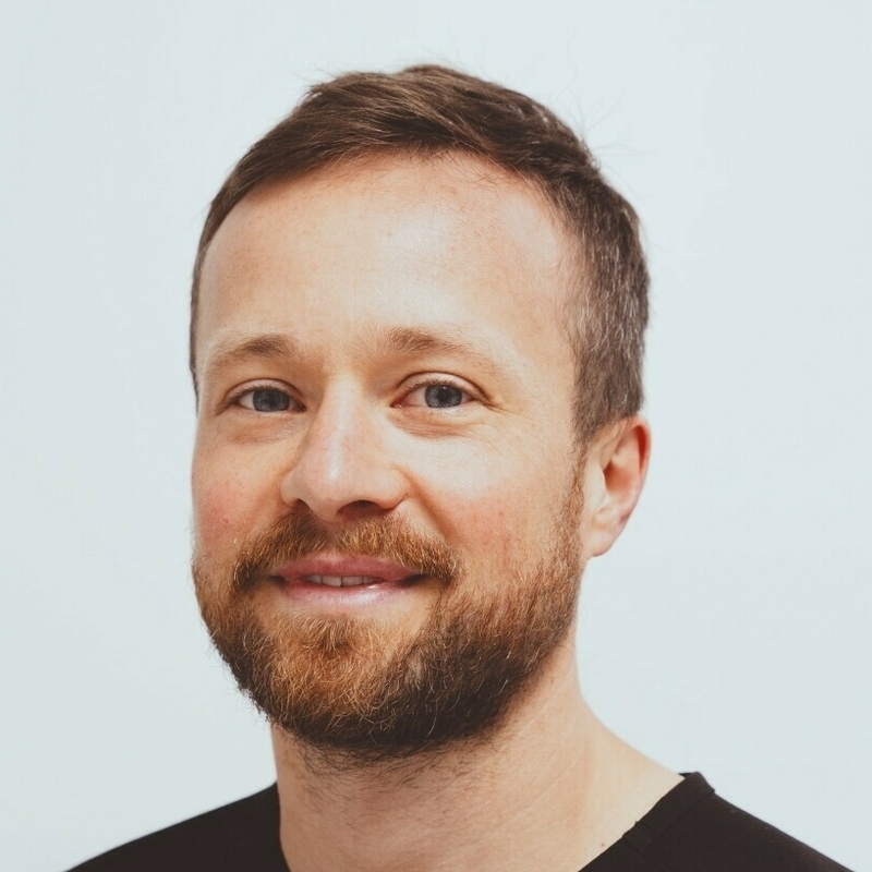 Dr Hugues RUSSON