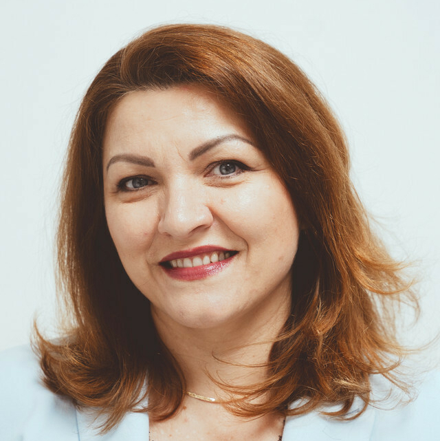 Nélia