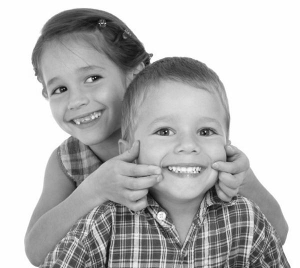 Orthodontie chez l’enfant : quand consulter et quels signes surveiller