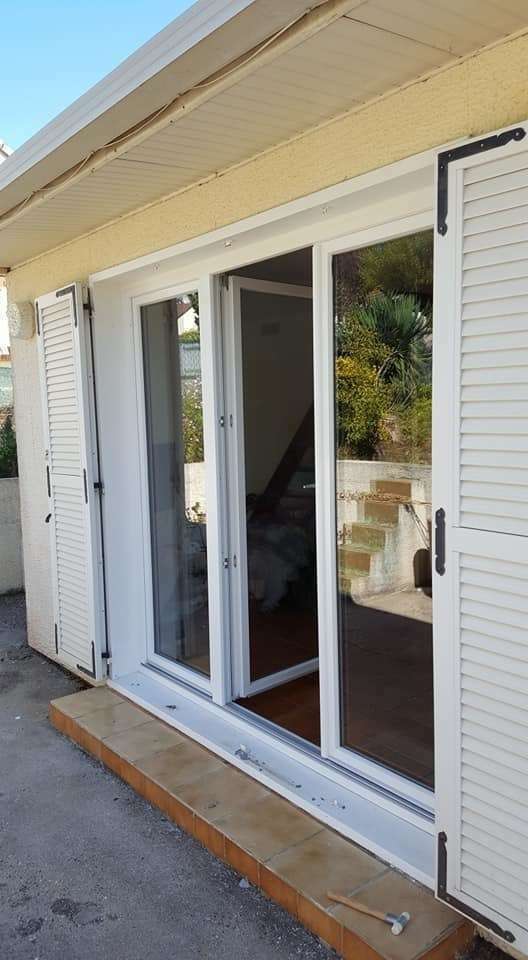 41928416_693493061011252_1675175783905099776_n_693493057677919