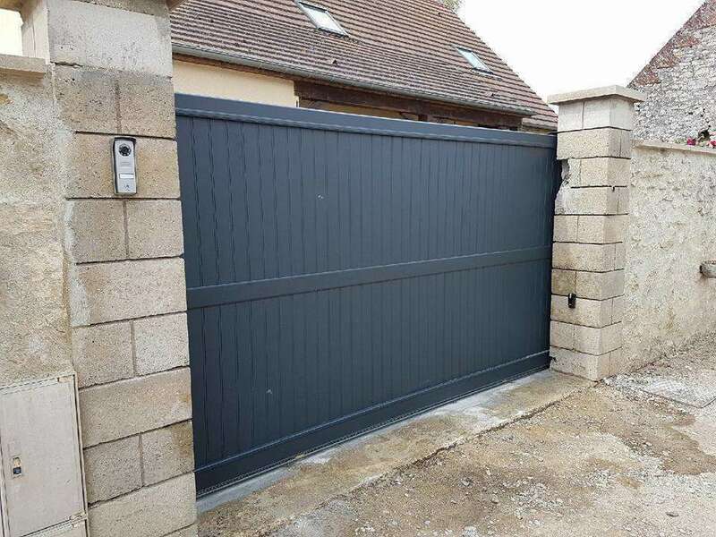 32544061_589893768037849_3675450566001033216_n_589893764704516