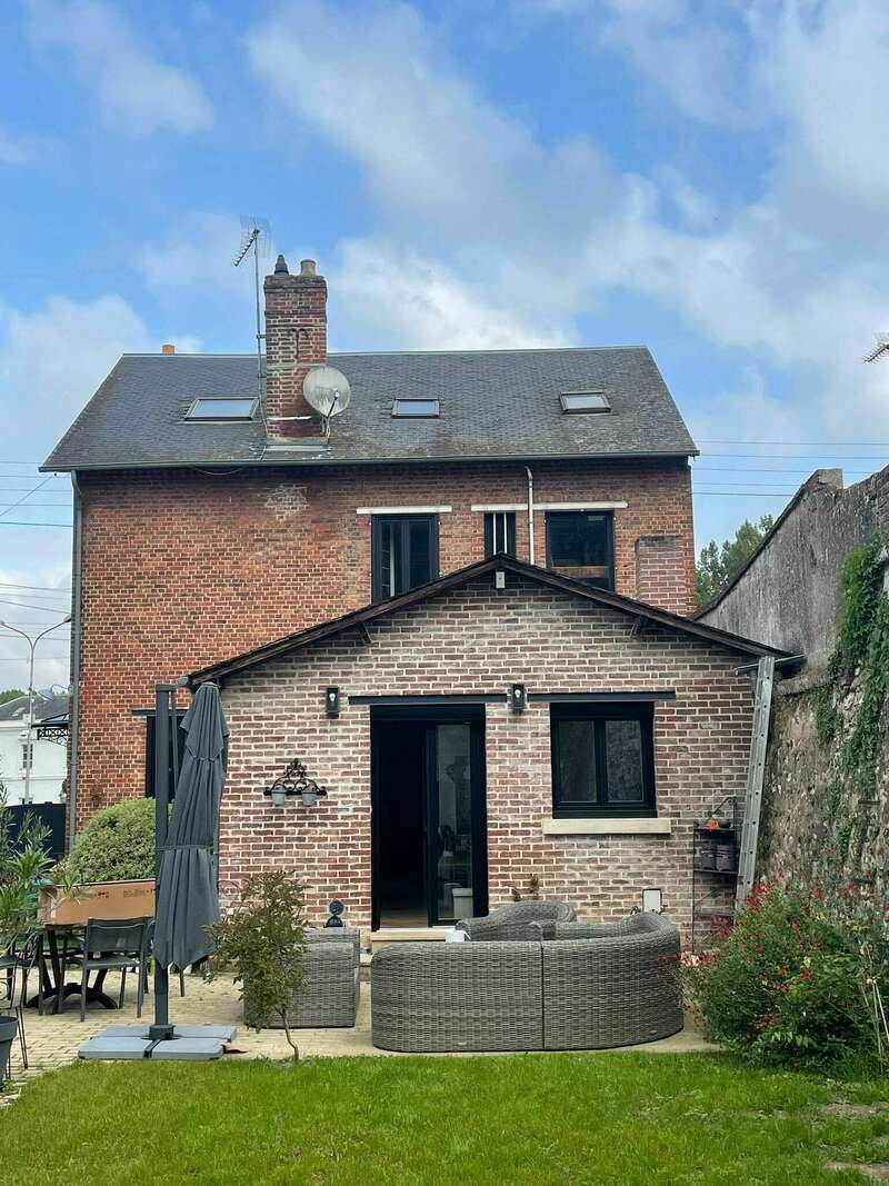 whatsapp_image_2024-09-17_a_13-56-47_923776b4