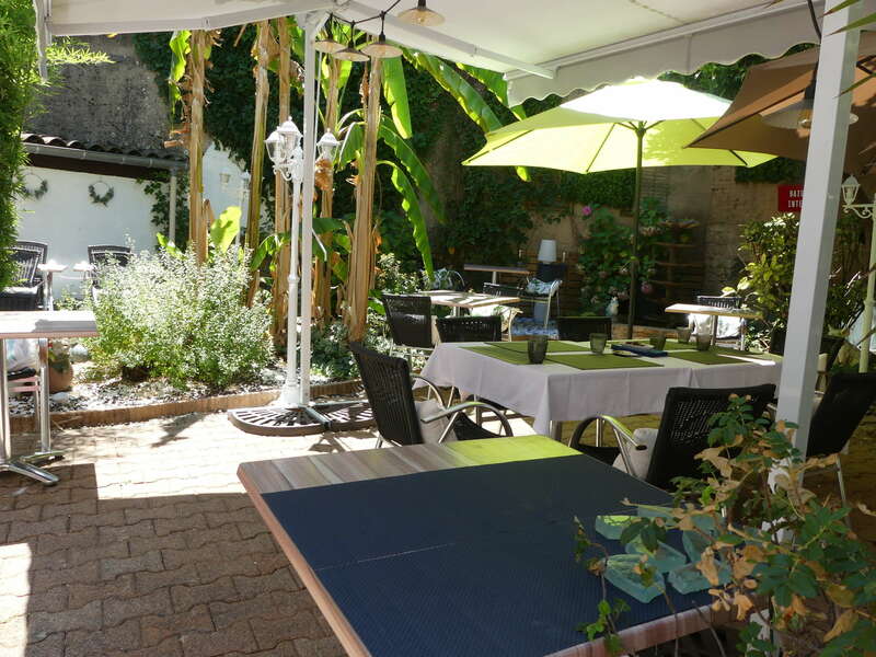 p100022820230922-3772093-1fb5vg1