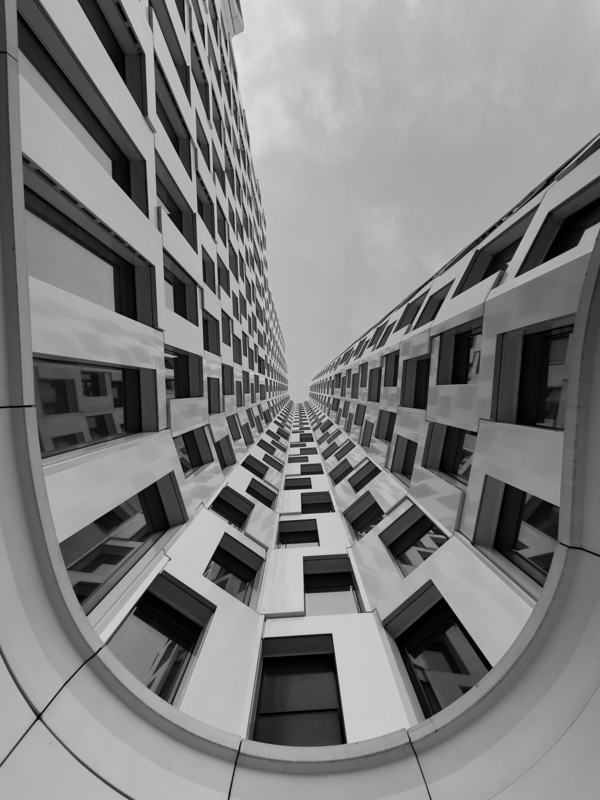 Cessions de parts sociales ou d’actions de sociétés à prépondérance immobilière : un formalisme désormais impératif