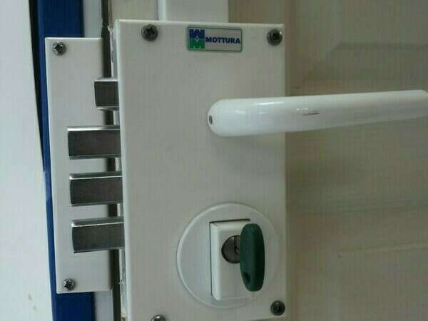 0ce6e36d-681a-490c-b452-ffbd53c88d2620201223-2205668-1teymnp