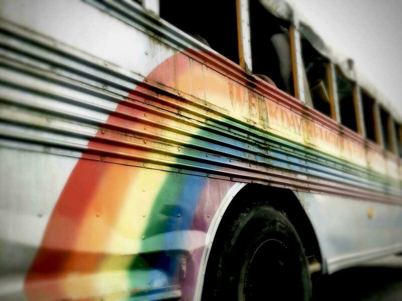 bus_multicolor